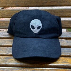 Black Alien Logo Cap adjustable back strap full 6 panel baseball Hat